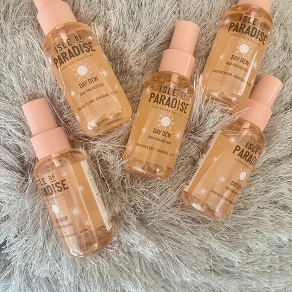 Sold out at most stores. ISLE OF PARADISE DAY DEW SELF TAN FACE MIST - Picture 3 of 5